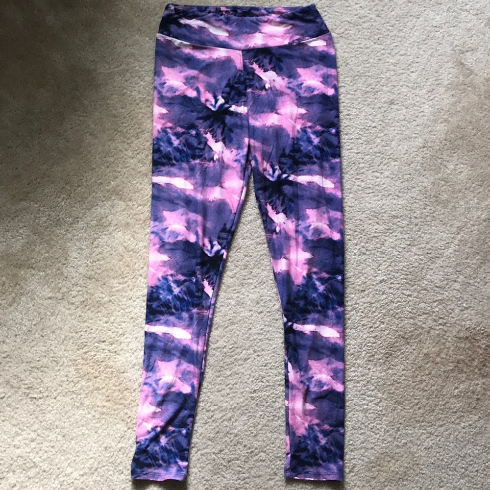 New Mix Super cute Yoga legging- one sz NEW